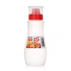 MXY Japanese Squeeze Bottle Creative 5 Hole Design Salad Vinegar Ketchup Honey Oil Pot with Dust Lid 380ml (Red)
